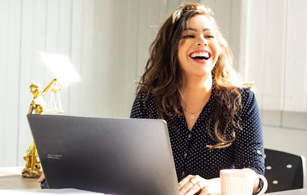 How to use Acumatica Payroll